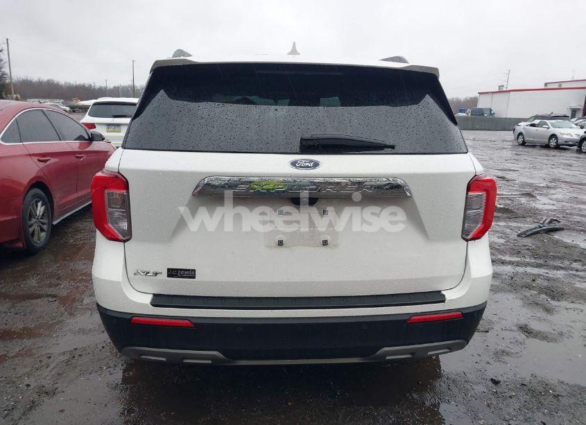 Photo 16 of 2022 Ford Explorer XLT (VIN 1FMSK7DHXNGC13513)
