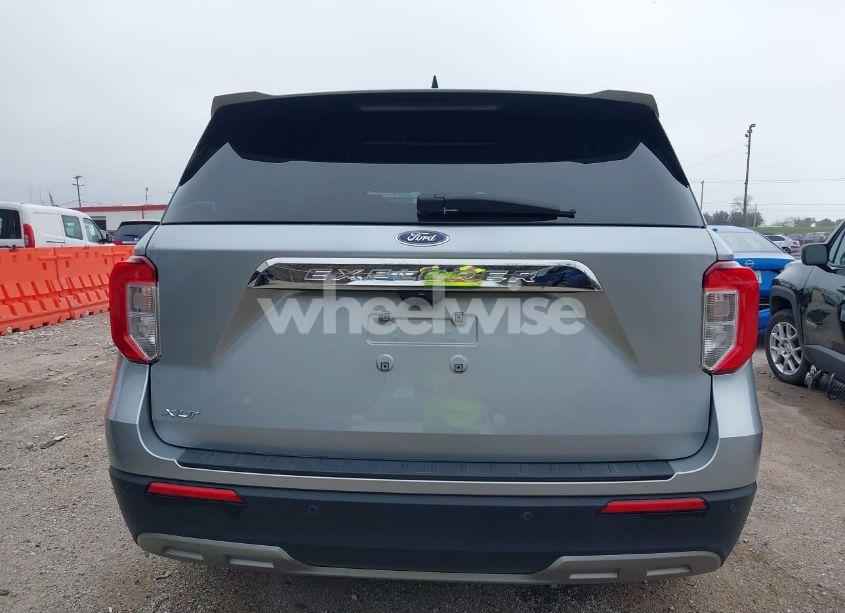 Photo 16 of 2023 Ford Explorer XLT (VIN 1FMSK7DHXPGA23360)