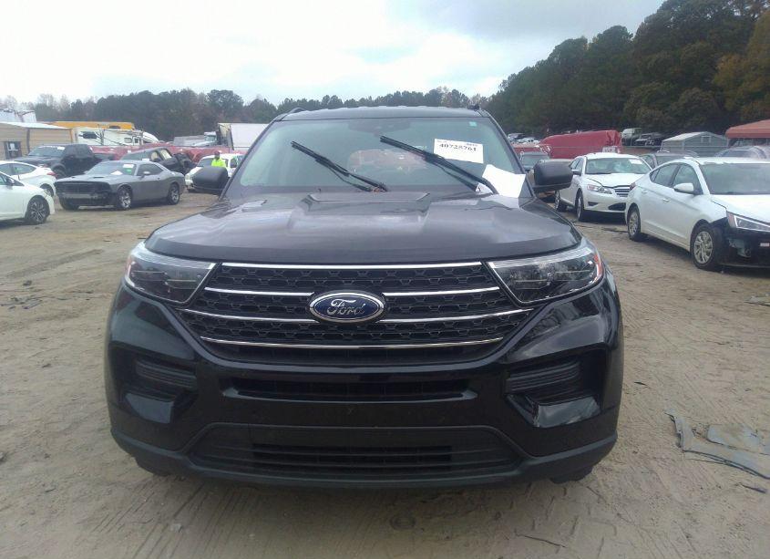 Photo 12 of 2023 Ford Explorer XLT (VIN 1FMSK7DHXPGA38828)