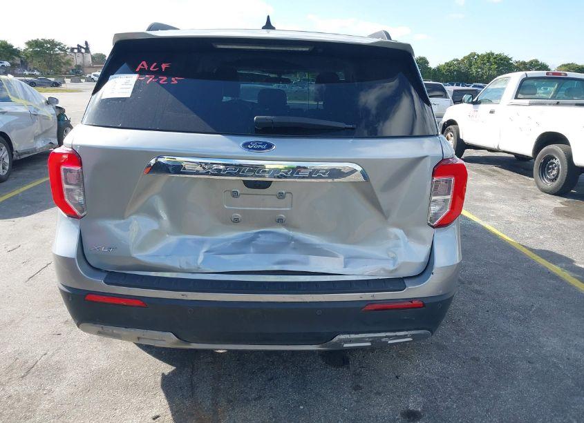 Photo 6 of 2023 Ford Explorer XLT (VIN 1FMSK7DHXPGB18484)