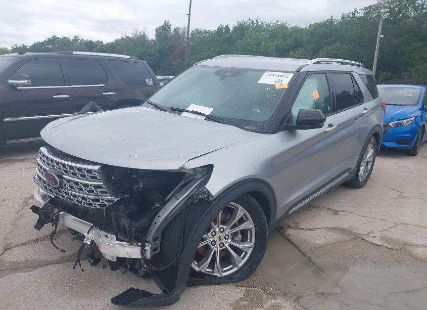 Photo 2 of 2021 Ford Explorer LIMITED (VIN 1FMSK7FH0MGB55147)