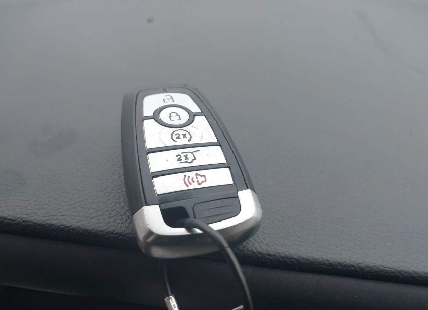 Photo 11 of 2023 Ford Explorer LIMITED (VIN 1FMSK7FH0PGB18264)