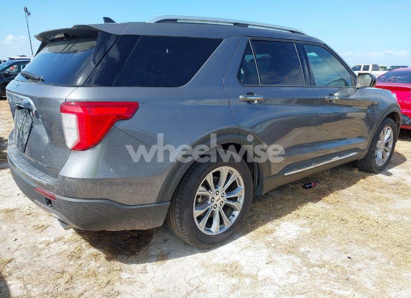 Photo 4 of 2022 Ford Explorer LIMITED (VIN 1FMSK7FH1NGA52160)