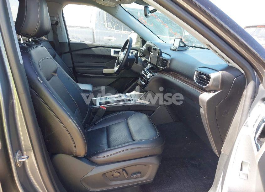 Photo 5 of 2022 Ford Explorer LIMITED (VIN 1FMSK7FH1NGA52160)