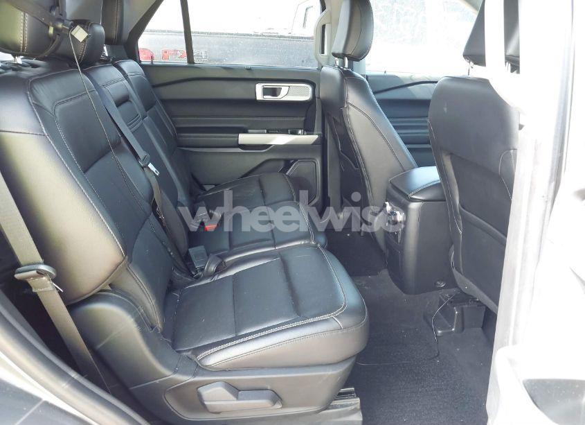 Photo 8 of 2022 Ford Explorer LIMITED (VIN 1FMSK7FH1NGA52160)