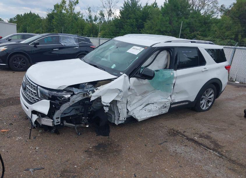 Photo 2 of 2023 Ford Explorer LIMITED (VIN 1FMSK7FH1PGA57720)