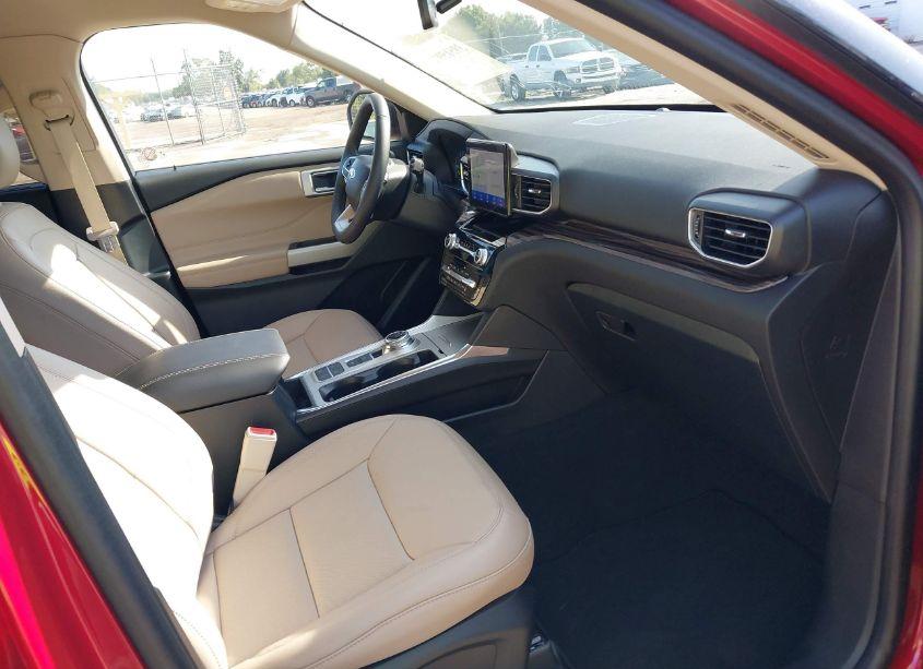 Photo 5 of 2024 Ford Explorer LIMITED (VIN 1FMSK7FH1RGA30617)