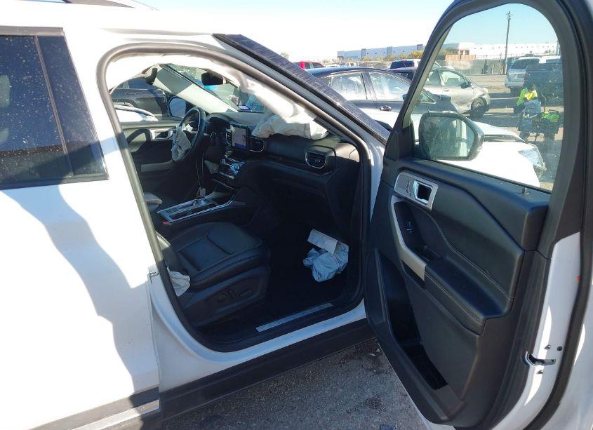 Photo 5 of 2021 Ford Explorer LIMITED (VIN 1FMSK7FH2MGA85845)