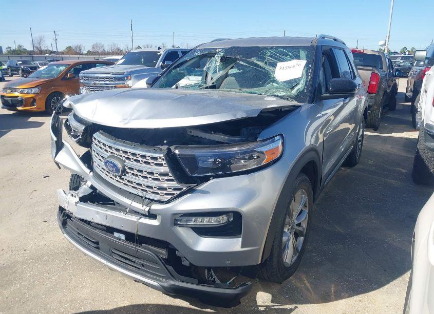 Photo 2 of 2021 Ford Explorer LIMITED (VIN 1FMSK7FH2MGA87661)