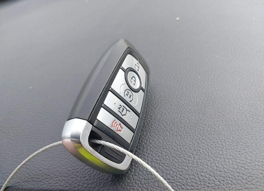 Photo 11 of 2021 Ford Explorer LIMITED (VIN 1FMSK7FH2MGB03342)