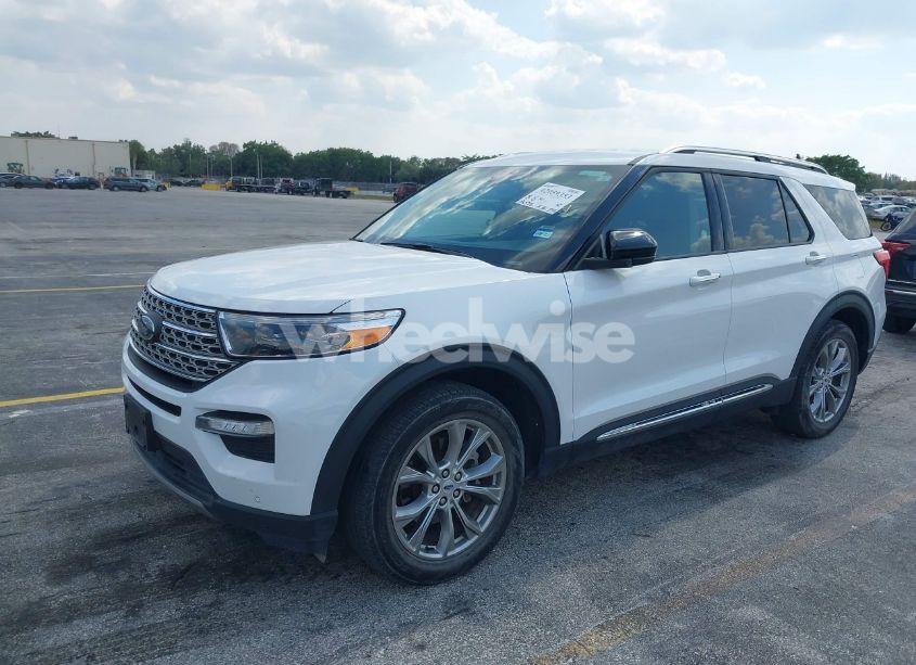 Photo 2 of 2023 Ford Explorer LIMITED (VIN 1FMSK7FH2PGB17892)