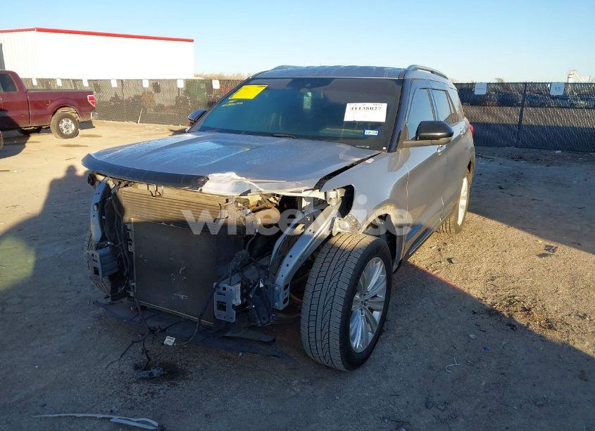 Photo 2 of 2020 Ford Explorer LIMITED (VIN 1FMSK7FH3LGA80572)
