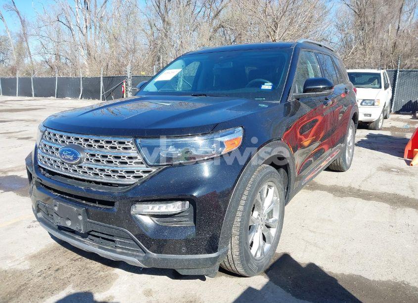 Photo 2 of 2023 Ford Explorer LIMITED (VIN 1FMSK7FH3PGA57752)