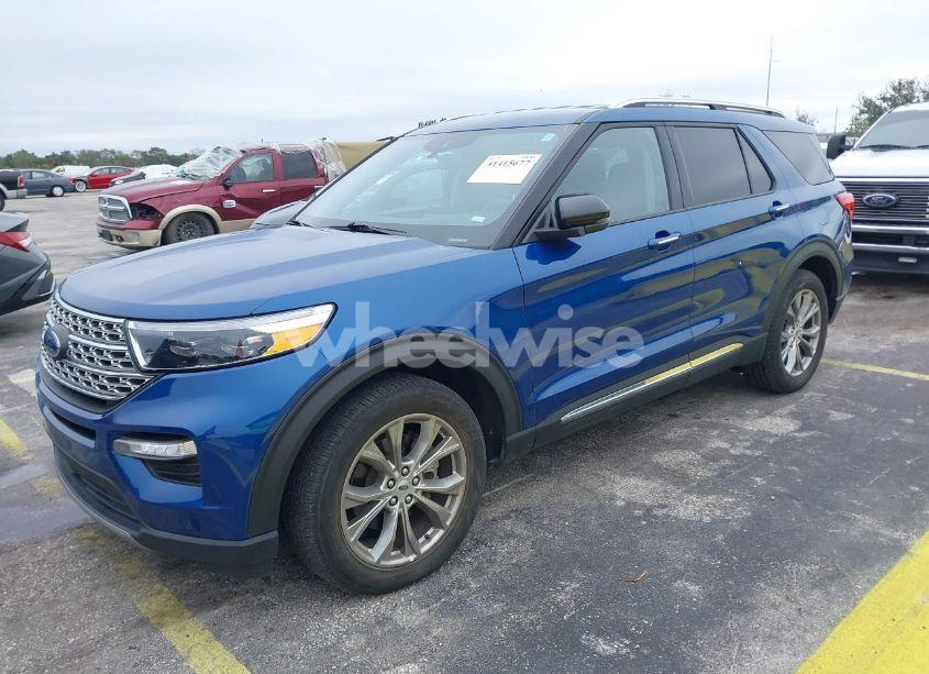 Photo 2 of 2023 Ford Explorer LIMITED (VIN 1FMSK7FH5PGA24056)