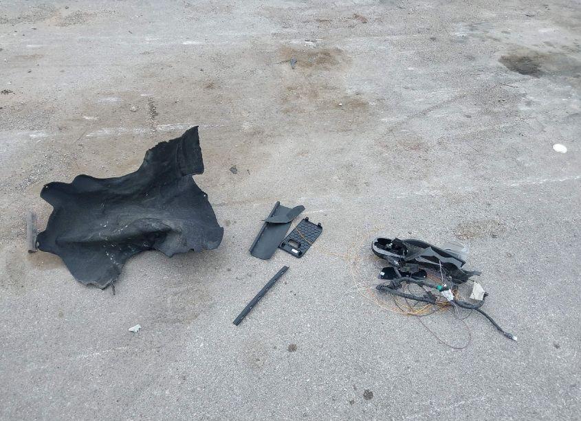 Photo 12 of 2023 Ford Explorer LIMITED (VIN 1FMSK7FH6PGB17295)