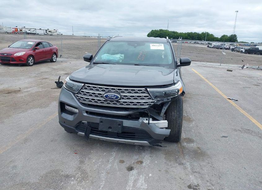 Photo 6 of 2023 Ford Explorer LIMITED (VIN 1FMSK7FH6PGB17295)