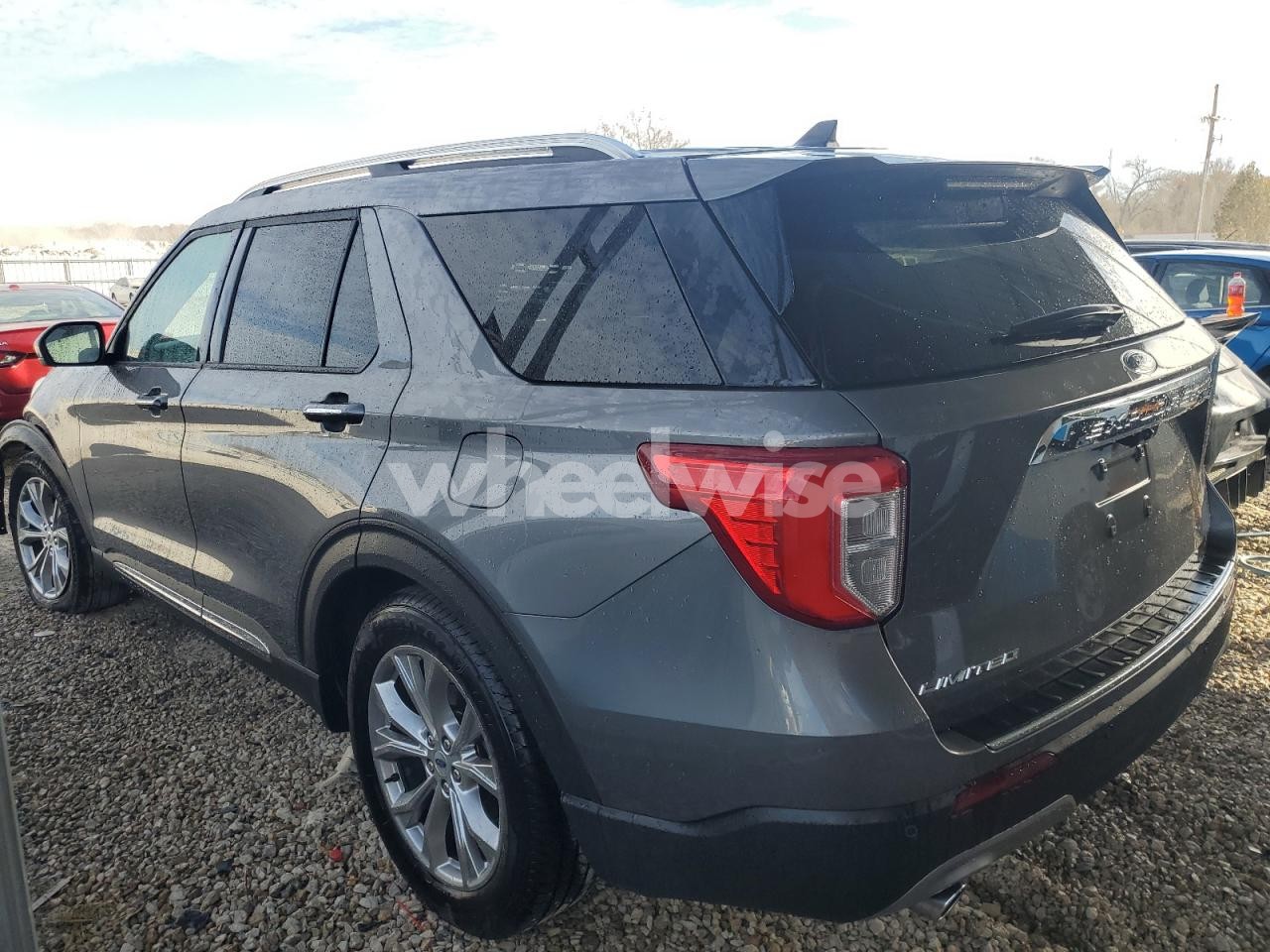 Photo 2 of 2024 FORD EXPLORER LIMITED (VIN 1FMSK7FH6RGA51043)