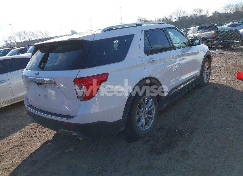 Photo 4 of 2021 Ford Explorer LIMITED (VIN 1FMSK7FH8MGA27383)