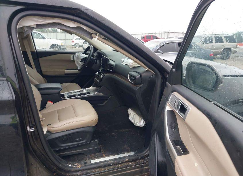 Photo 5 of 2021 Ford Explorer LIMITED (VIN 1FMSK7FH8MGB48947)