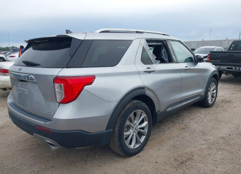 Photo 4 of 2022 Ford Explorer LIMITED (VIN 1FMSK7FH8NGA52446)