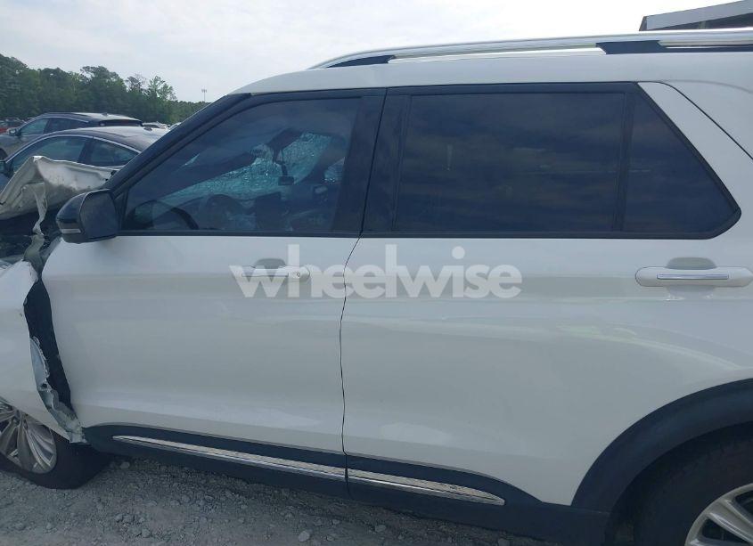 Photo 13 of 2022 Ford Explorer LIMITED (VIN 1FMSK7FH8NGA65164)