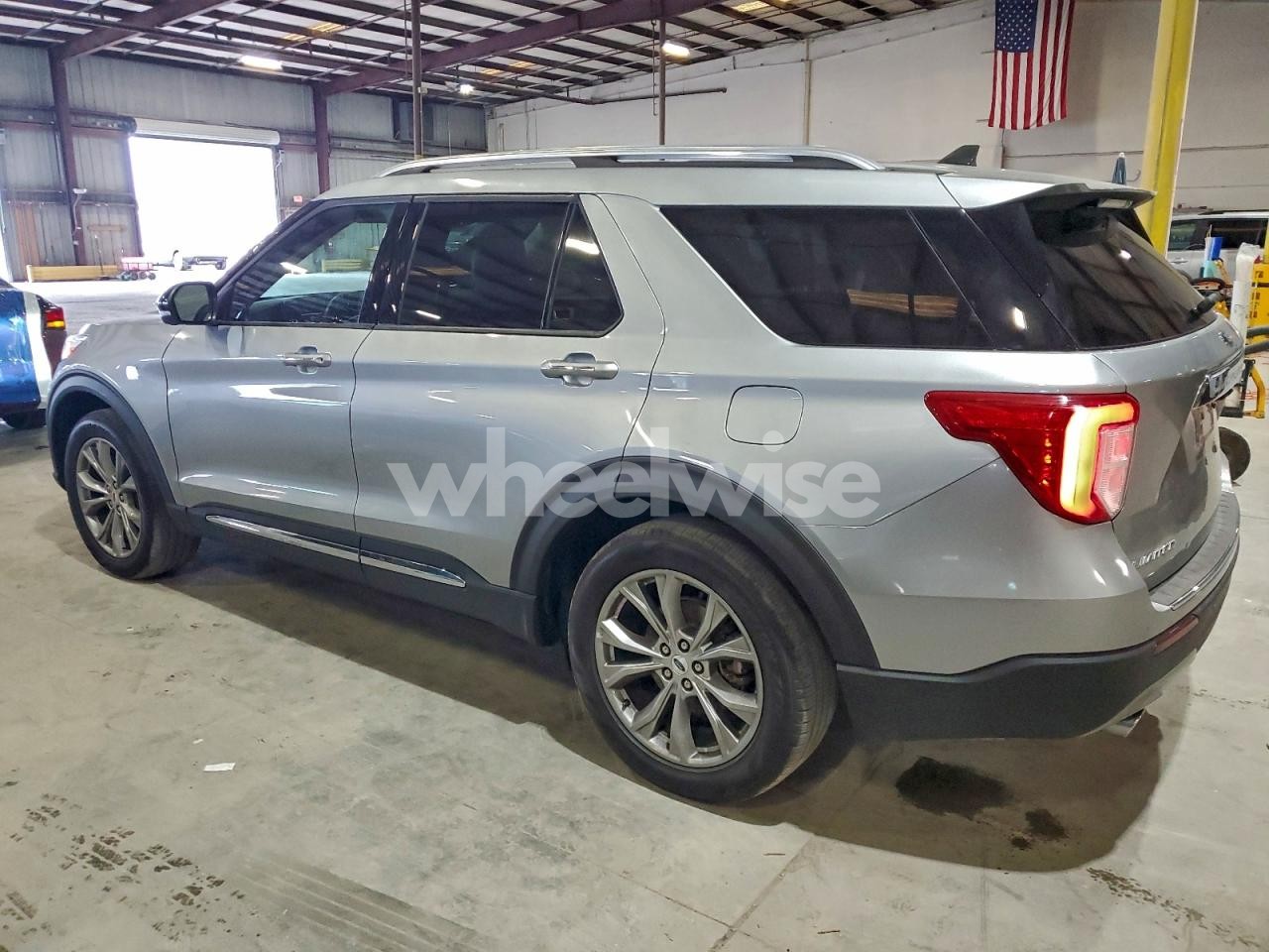 Photo 2 of 2023 FORD EXPLORER LIMITED (VIN 1FMSK7FH8PGA60209)