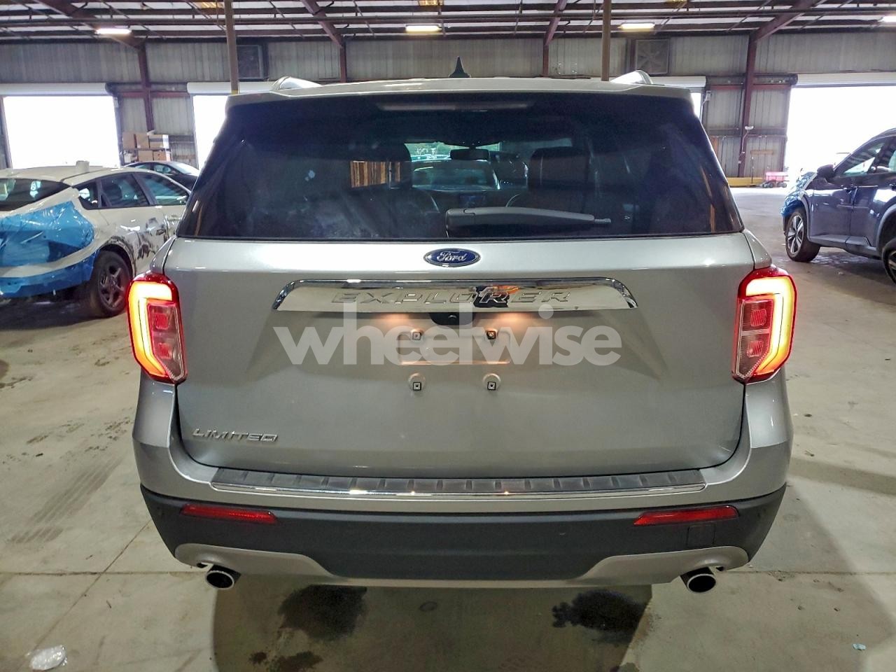 Photo 6 of 2023 FORD EXPLORER LIMITED (VIN 1FMSK7FH8PGA60209)