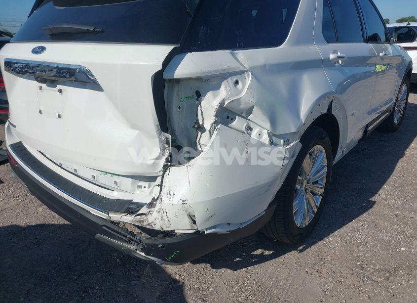 Photo 6 of 2023 Ford Explorer LIMITED (VIN 1FMSK7FH9PGA99908)