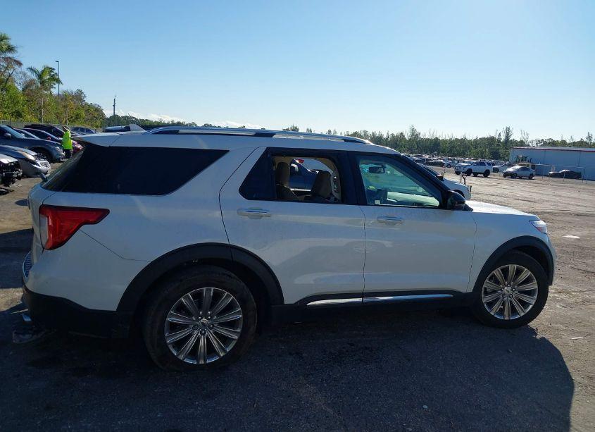 Photo 13 of 2024 Ford Explorer LIMITED (VIN 1FMSK7FH9RGA66751)