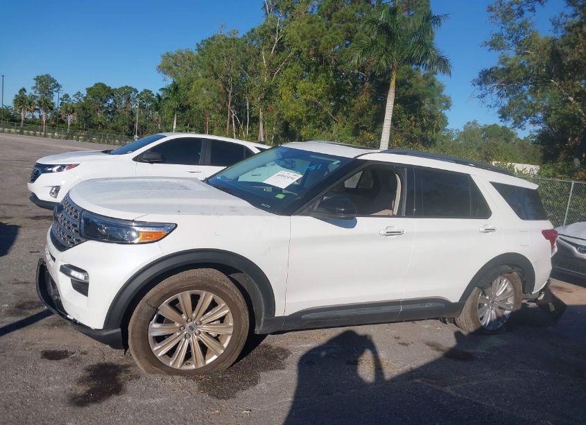 Photo 14 of 2024 Ford Explorer LIMITED (VIN 1FMSK7FH9RGA66751)