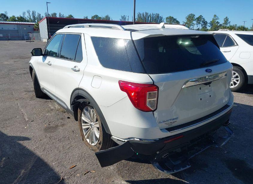 Photo 3 of 2024 Ford Explorer LIMITED (VIN 1FMSK7FH9RGA66751)