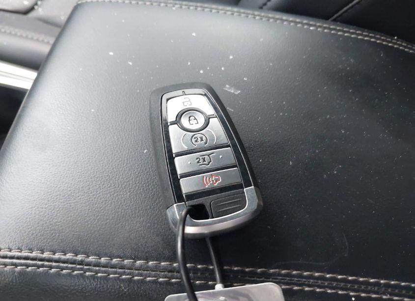 Photo 11 of 2023 Ford Explorer LIMITED (VIN 1FMSK7FHXPGB63843)