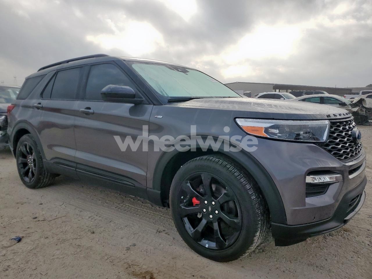 Photo 4 of 2024 FORD EXPLORER ST-LINE (VIN 1FMSK7KH2RGA72655)