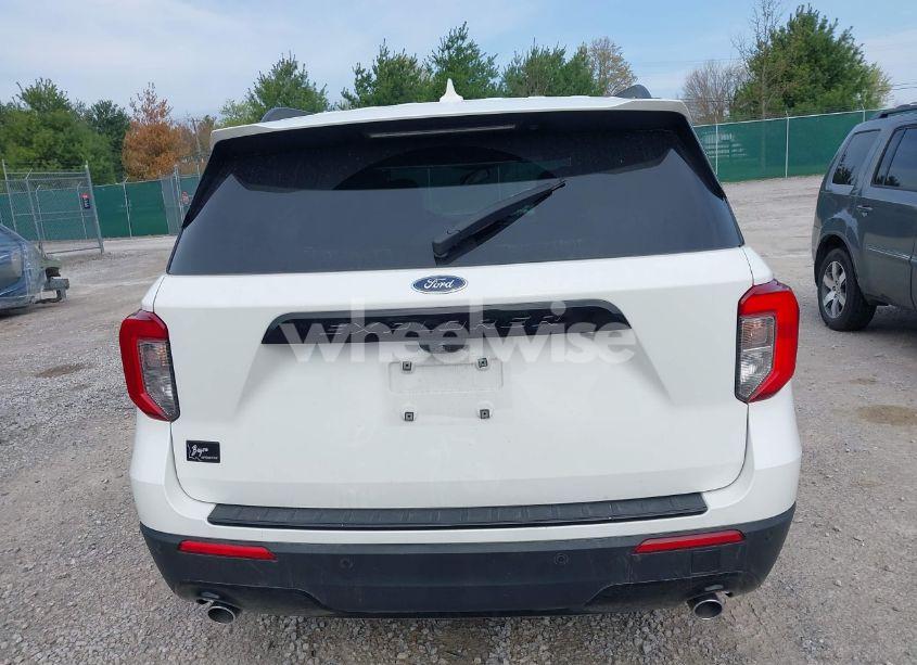 Photo 17 of 2023 Ford Explorer ST-LINE (VIN 1FMSK7KH4PGA01664)