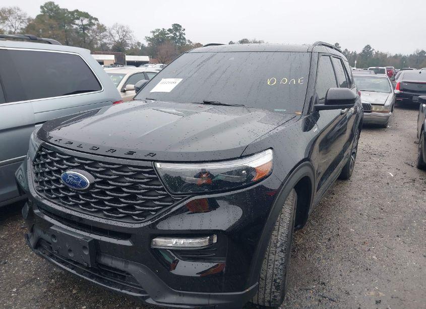 Photo 2 of 2022 Ford Explorer ST-LINE (VIN 1FMSK7KH5NGB36200)