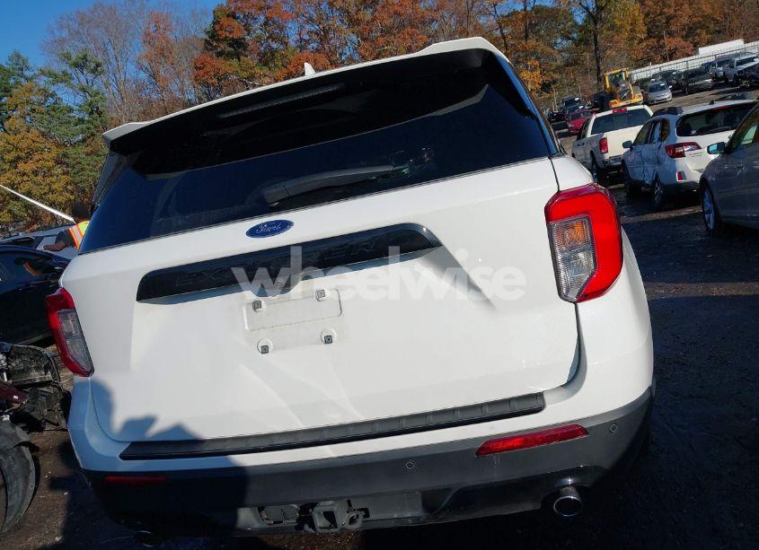 Photo 16 of 2022 Ford Explorer ST-LINE (VIN 1FMSK7KH7NGB34741)