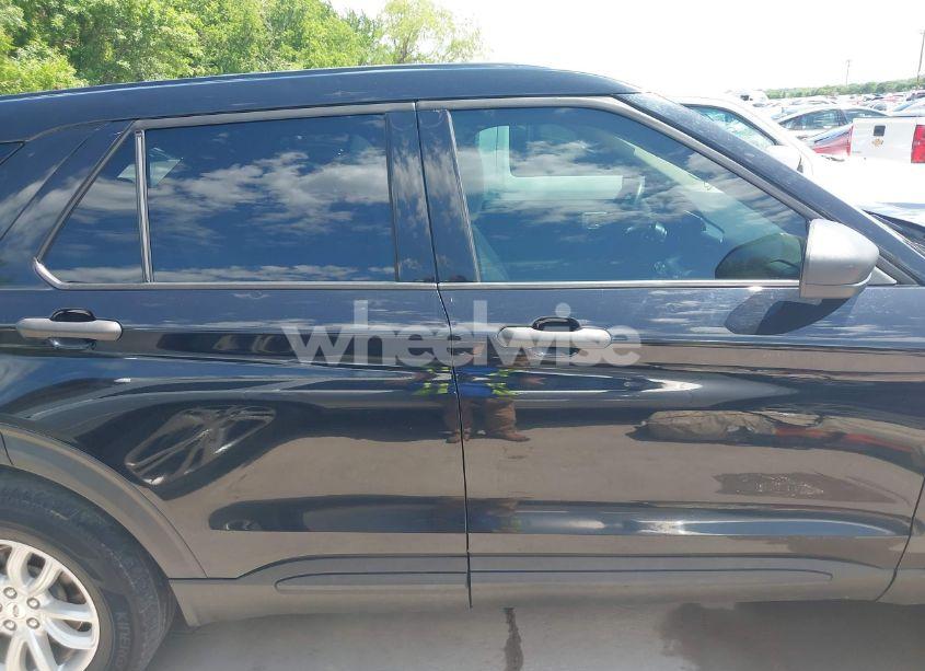 Photo 13 of 2021 Ford Explorer (VIN 1FMSK8BH0MGA04305)