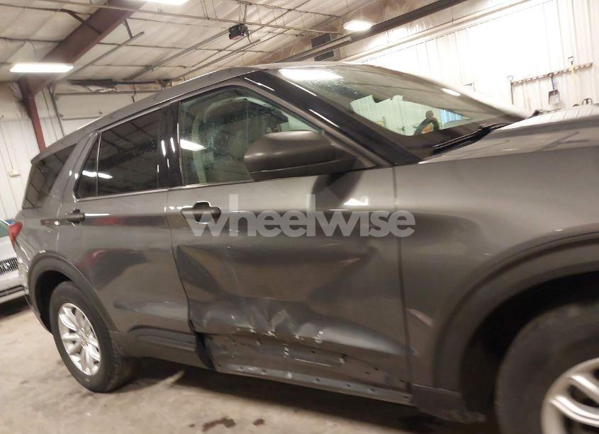 Photo 13 of 2021 Ford Explorer (VIN 1FMSK8BH0MGC06190)