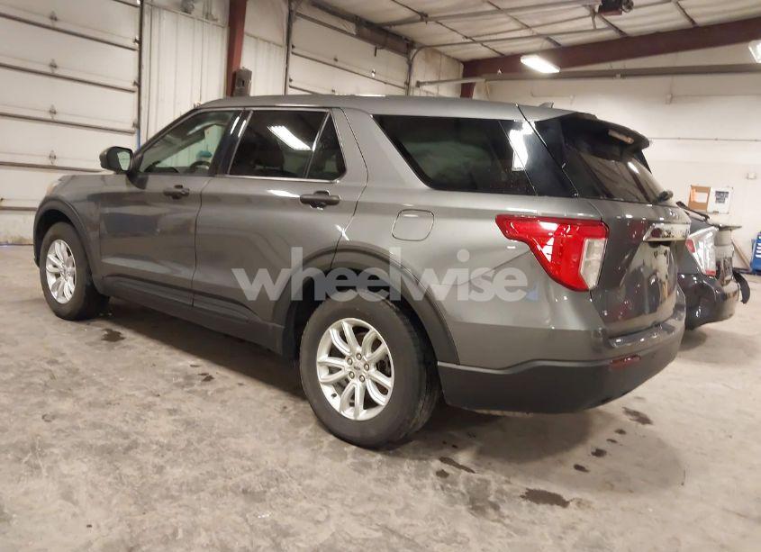 Photo 3 of 2021 Ford Explorer (VIN 1FMSK8BH0MGC06190)