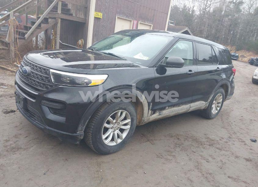 Photo 2 of 2020 Ford Explorer (VIN 1FMSK8BH3LGC95817)