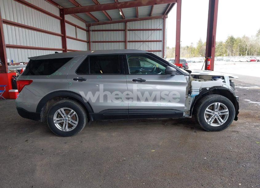 Photo 13 of 2023 Ford Explorer (VIN 1FMSK8BH7PGA42778)