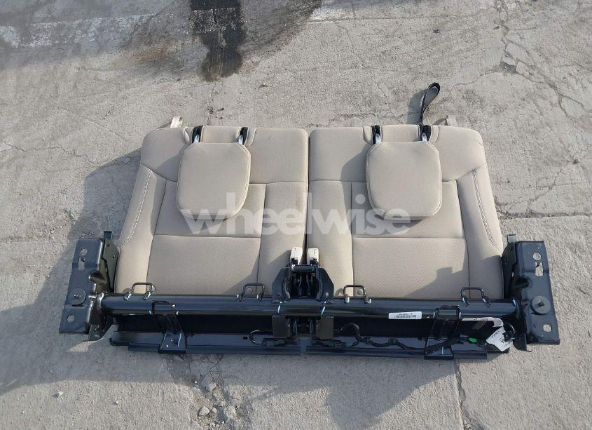 Photo 12 of 2021 Ford Explorer (VIN 1FMSK8BH8MGA44034)