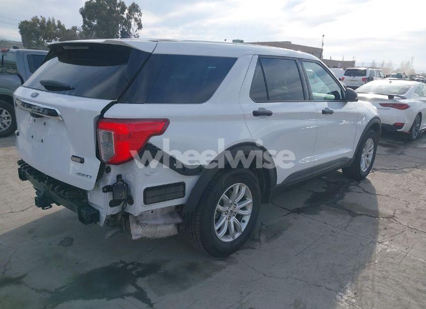 Photo 4 of 2021 Ford Explorer (VIN 1FMSK8BH8MGA44034)