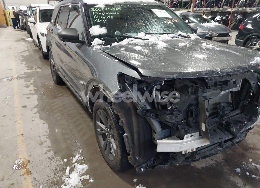 2021 Ford Explorer XLT (VIN 1FMSK8DH0MGA59852) main photo