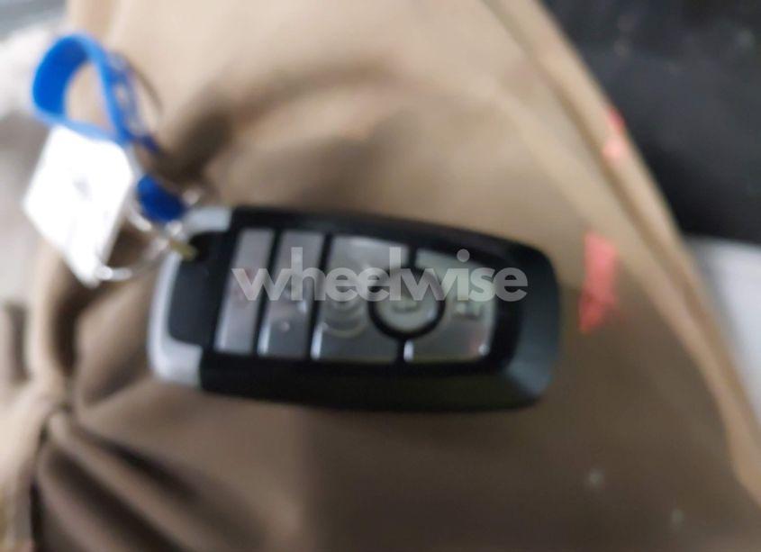 Photo 11 of 2021 Ford Explorer XLT (VIN 1FMSK8DH0MGA59852)