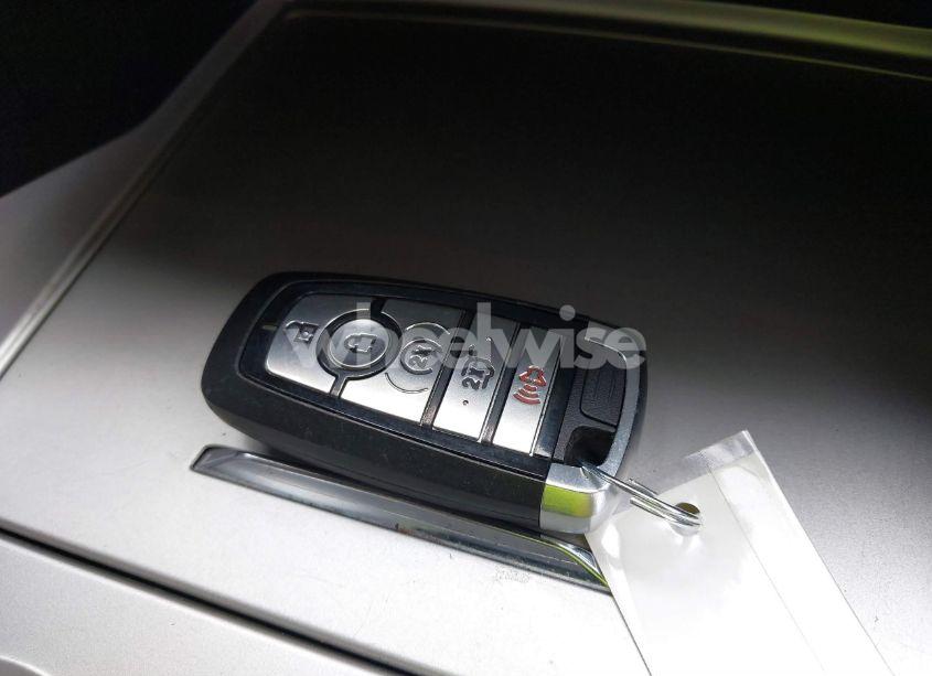 Photo 11 of 2021 Ford Explorer XLT (VIN 1FMSK8DH0MGB20536)