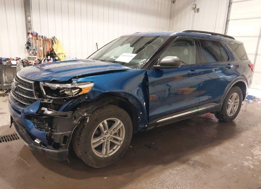 Photo 2 of 2021 Ford Explorer XLT (VIN 1FMSK8DH0MGB69719)