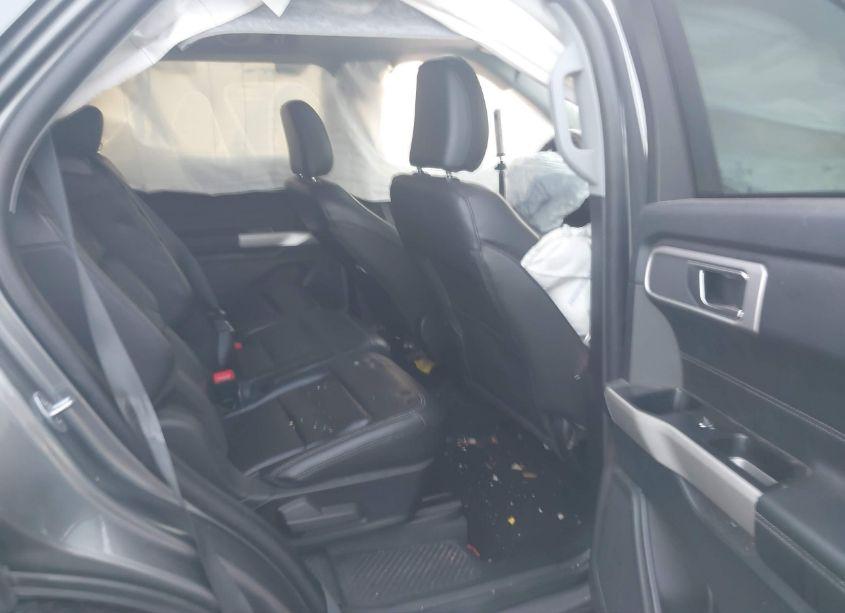 Photo 8 of 2021 Ford Explorer XLT (VIN 1FMSK8DH0MGC17199)