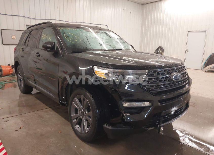 2023 Ford Explorer XLT (VIN 1FMSK8DH0PGA75229) main photo