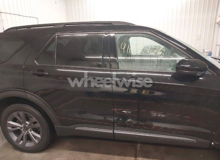 Photo 13 of 2023 Ford Explorer XLT (VIN 1FMSK8DH0PGA75229)